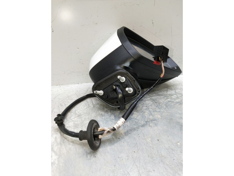 Recambio de retrovisor derecho para audi a3 sedán (8vm) referencia OEM IAM  VER FOTOS ELEVTRICO