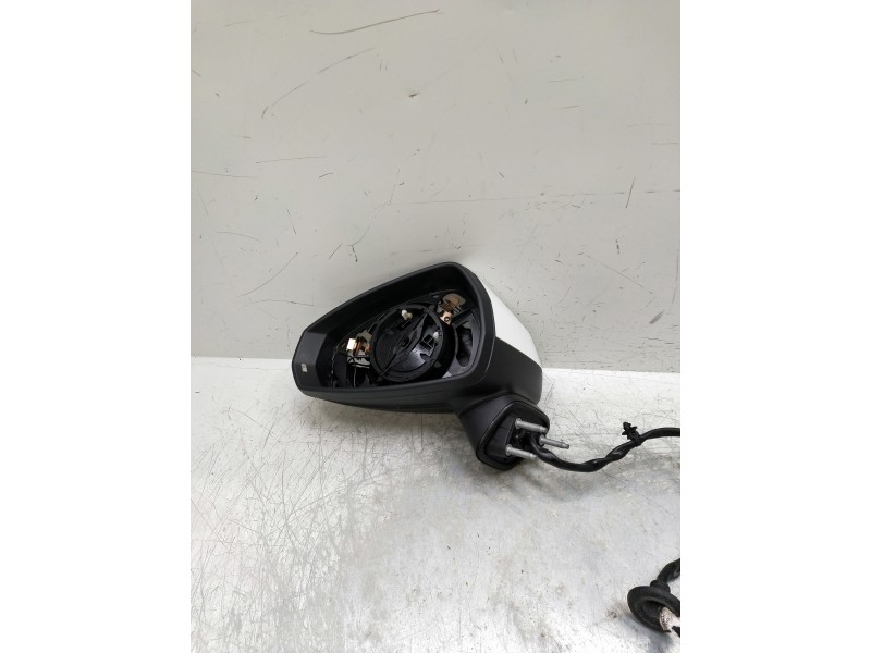 Recambio de retrovisor izquierdo para audi a3 sedán (8vm) referencia OEM IAM  VER FOTOS SIN CRISTAL ELECTRICO