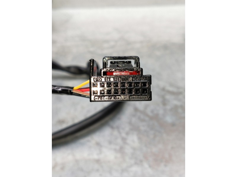 Recambio de retrovisor izquierdo para audi a3 sedán (8vm) referencia OEM IAM  VER FOTOS SIN CRISTAL ELECTRICO