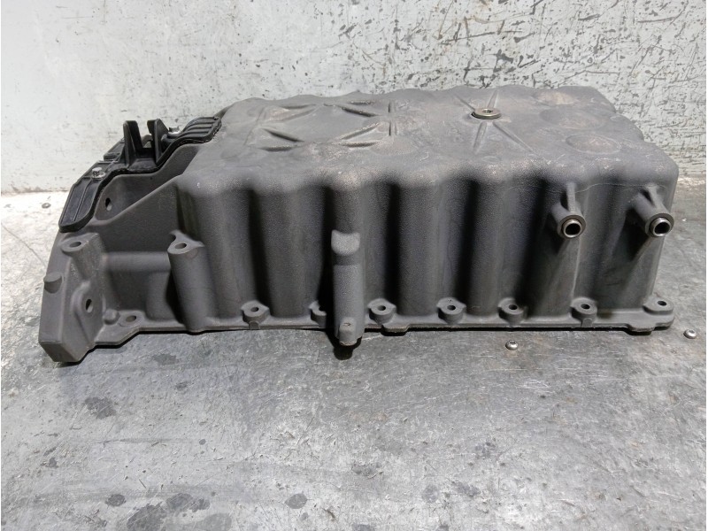 Recambio de carter para chrysler voyager (rg) 2.8 crd cat referencia OEM IAM 90862088F  
