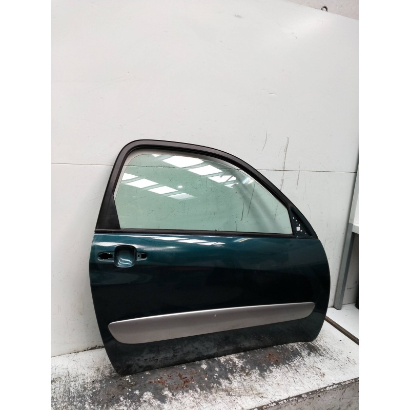 Recambio de puerta delantera derecha para toyota rav 4 (a2) referencia OEM IAM   5P