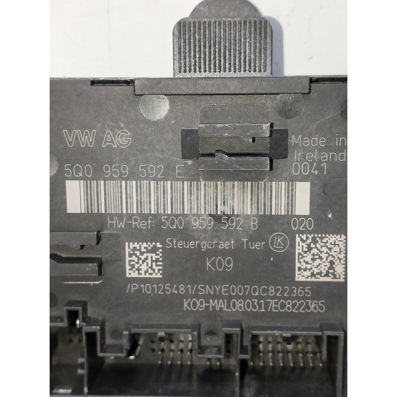 Recambio de modulo electronico para audi a3 sedán (8vm) referencia OEM IAM 5Q0959592E 5Q0959592B P10125481