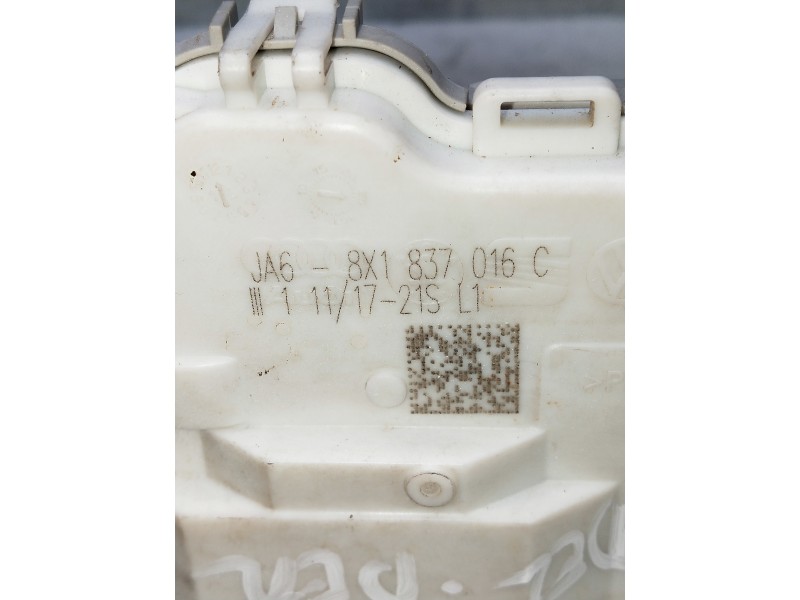 Recambio de motor cierre centralizado delantero derecho para audi a3 sedán (8vm) referencia OEM IAM 8X1837016C  5P