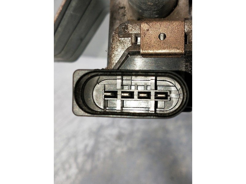Recambio de motor limpia delantero para audi a3 sedán (8vm) referencia OEM IAM 3397021889 8V1955023C 1397220692. 170540755232