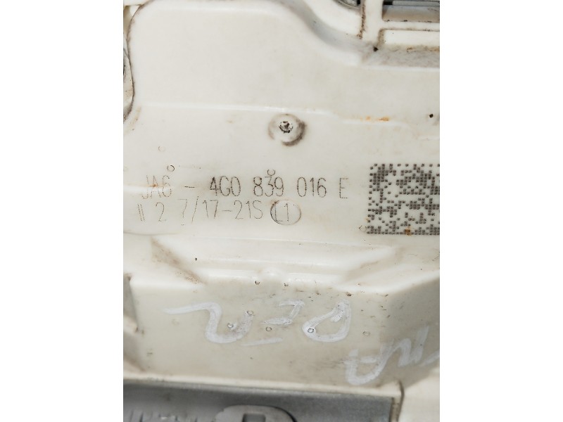 Recambio de motor cierre centralizado trasero derecho para audi a3 sedán (8vm) referencia OEM IAM 4G0839016E  5P