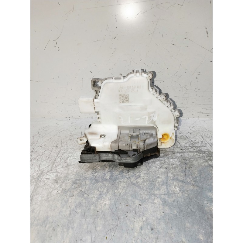 Recambio de motor cierre centralizado delantero izquierdo para audi a3 sedán (8vm) referencia OEM IAM 8X1837015C  5P