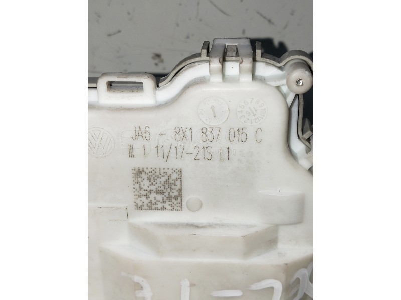 Recambio de motor cierre centralizado delantero izquierdo para audi a3 sedán (8vm) referencia OEM IAM 8X1837015C  5P