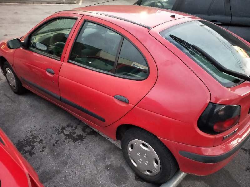 renault megane i berlina hatchback (ba0) del año 1997