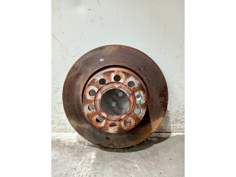 Recambio de disco freno trasero para seat leon (5f1) referencia OEM IAM   