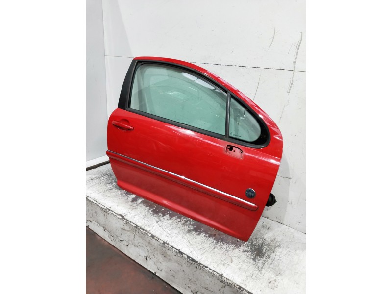 Recambio de puerta delantera derecha para peugeot 207 1.4 hdi referencia OEM IAM   