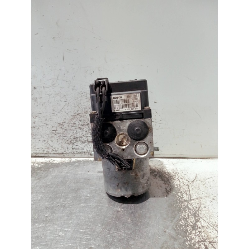 Recambio de abs para toyota corolla (e12) 2.0 d-4d sol berlina referencia OEM IAM 0273004571 0265216850 4451002050
