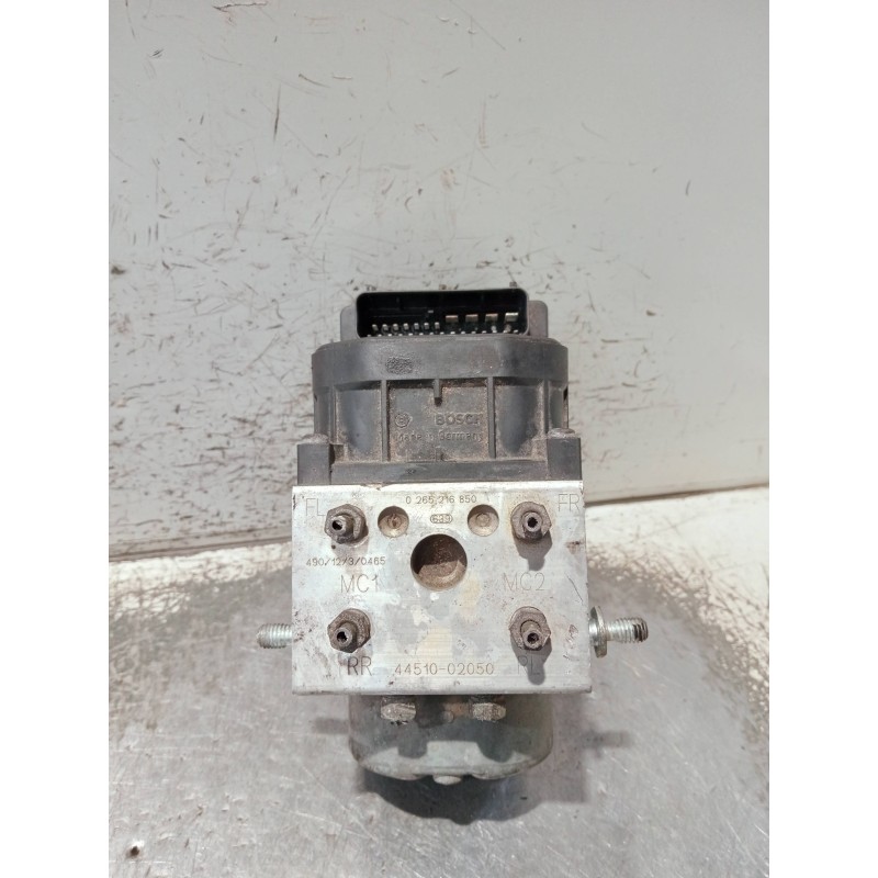 Recambio de abs para toyota corolla (e12) 2.0 d-4d sol berlina referencia OEM IAM 0273004571 0265216850 4451002050