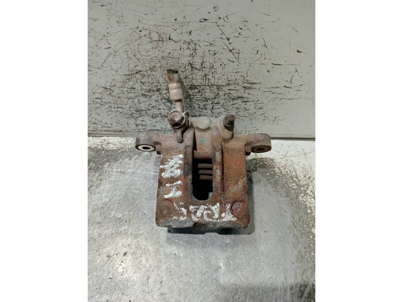 Recambio de pinza freno trasera derecha para toyota corolla (e12) 2.0 d-4d sol berlina referencia OEM IAM   