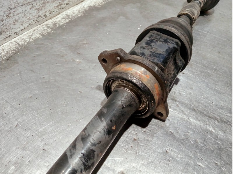 Recambio de transmision delantera derecha para toyota corolla (e12) 2.0 d-4d sol berlina referencia OEM IAM   