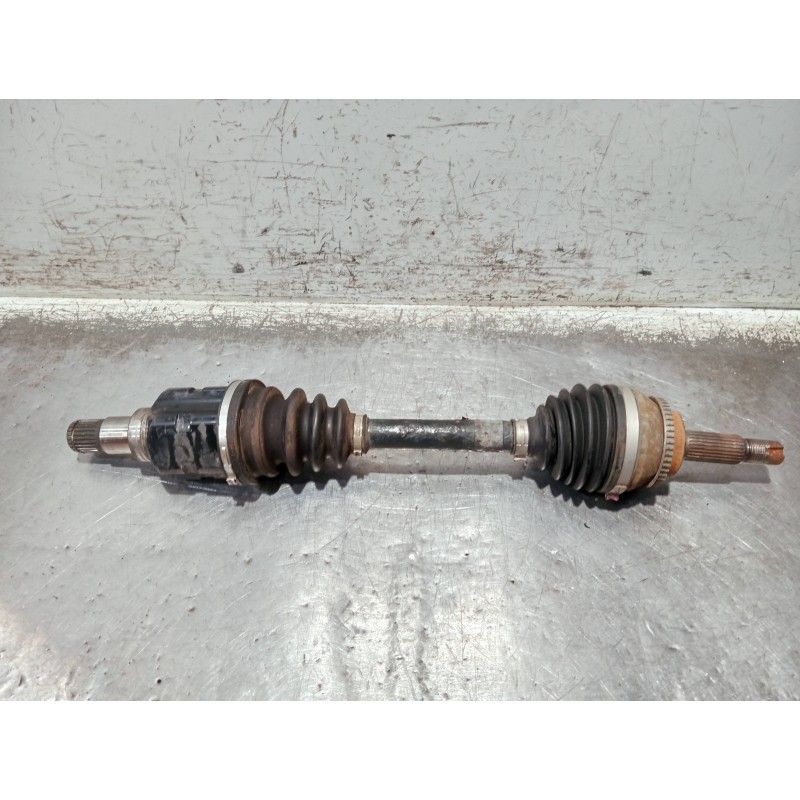 Recambio de transmision delantera izquierda para toyota corolla (e12) 2.0 d-4d sol berlina referencia OEM IAM   