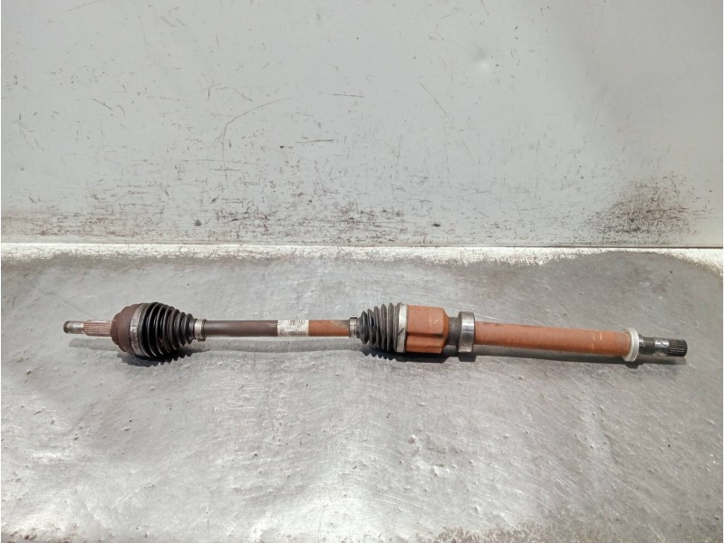 Recambio de transmision delantera derecha para renault clio iv referencia OEM IAM 391008239R  