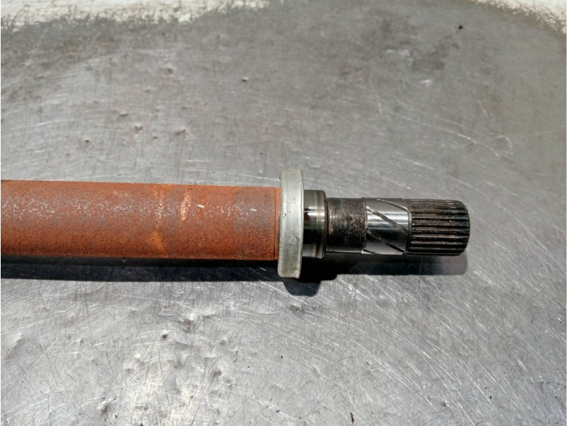 Recambio de transmision delantera derecha para renault clio iv referencia OEM IAM 391008239R  