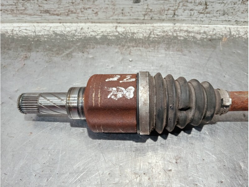 Recambio de transmision delantera izquierda para renault clio iv referencia OEM IAM   