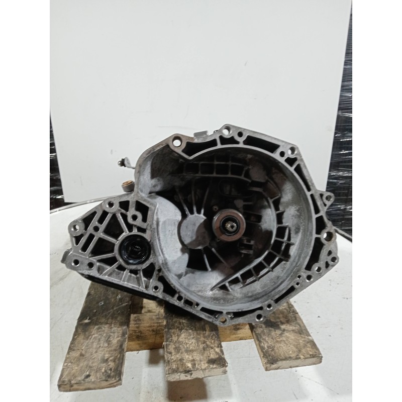 Recambio de caja cambios para opel corsa d 1.4 16v referencia OEM IAM B0823 B082324552C518 5V