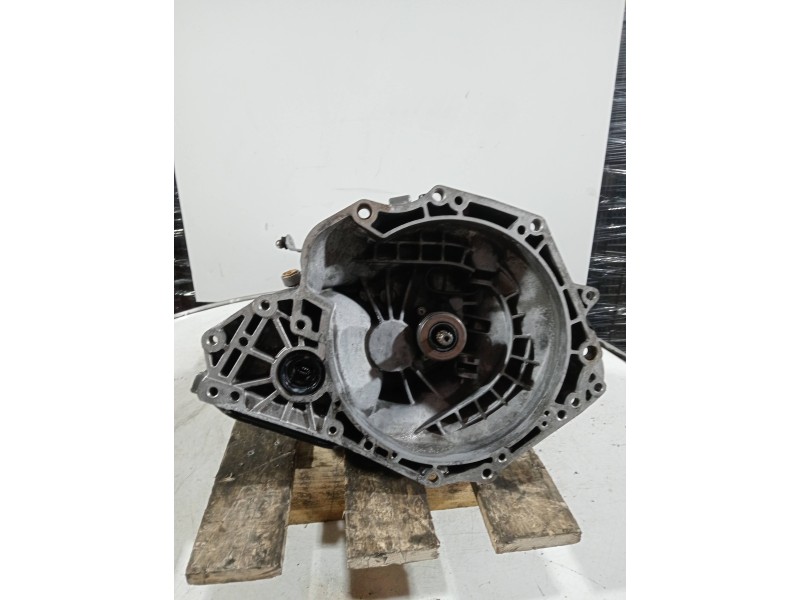 Recambio de caja cambios para opel corsa d 1.4 16v referencia OEM IAM B0823 B082324552C518 5V