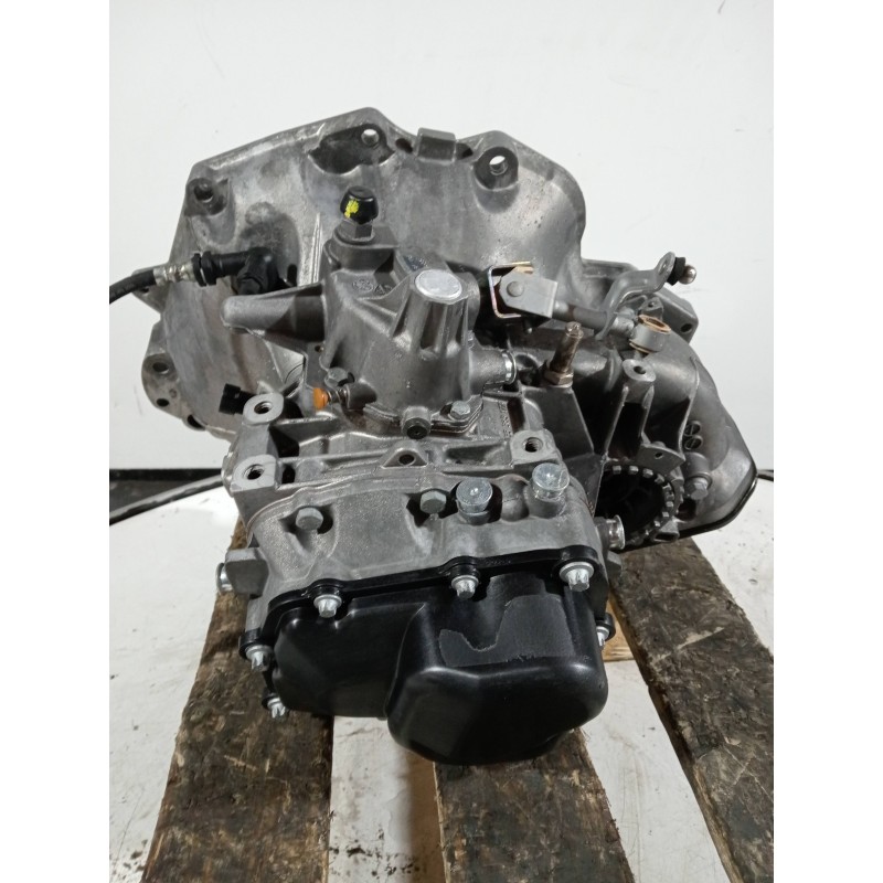 Recambio de caja cambios para opel corsa d 1.4 16v referencia OEM IAM B0823 B082324552C518 5V