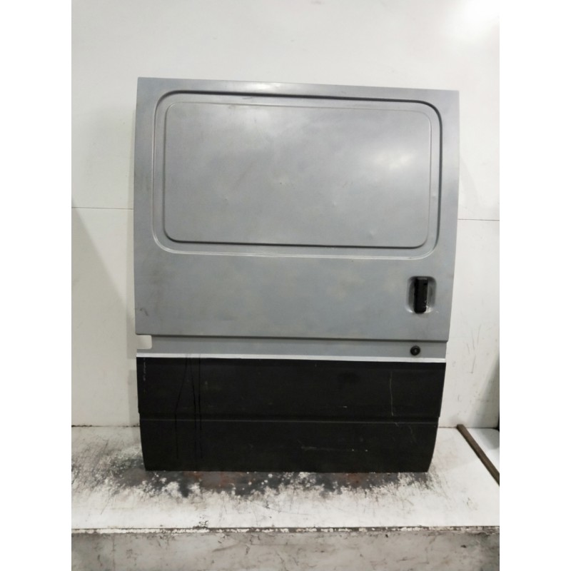 Recambio de puerta lateral corredera derecha para ford transit, caja cerrada 86/92 referencia OEM IAM  118/154 CM 6P
