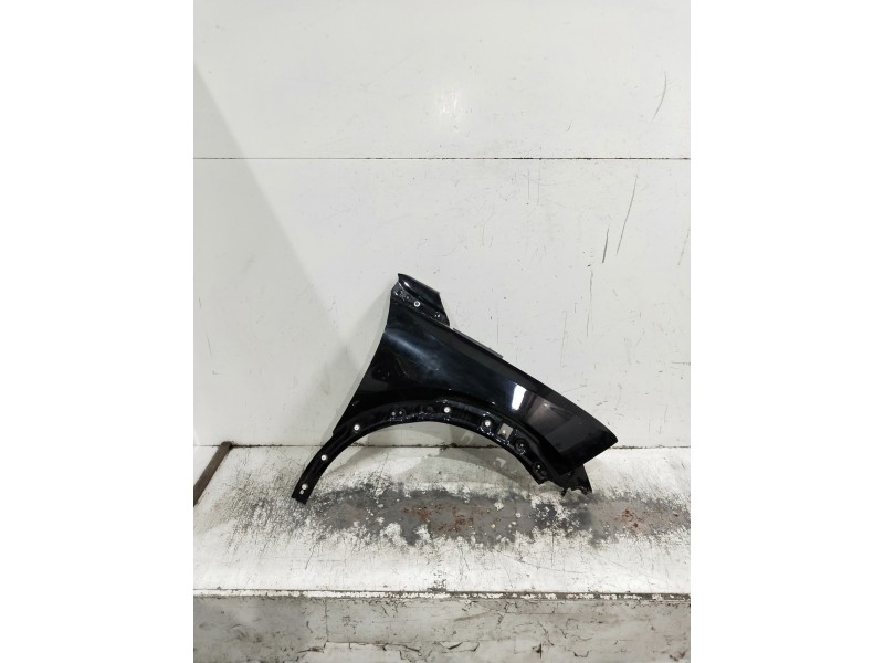 Recambio de aleta delantera derecha para opel mokka gs line referencia OEM IAM   