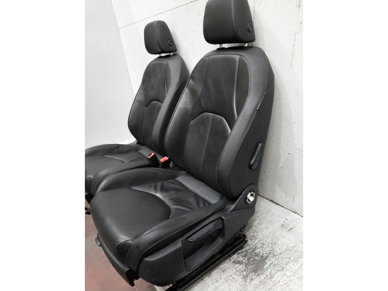 Recambio de juego asientos completo para seat leon (5f1) referencia OEM IAM  5P VER FOTOS