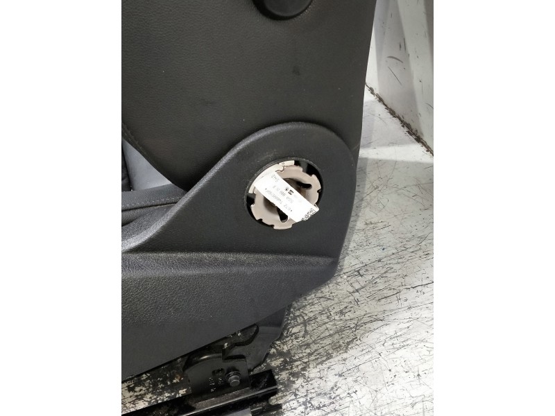 Recambio de juego asientos completo para seat leon (5f1) referencia OEM IAM  5P VER FOTOS