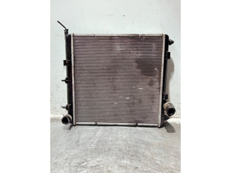Recambio de radiador agua para peugeot 207 1.4 hdi referencia OEM IAM 870960400 870860400 