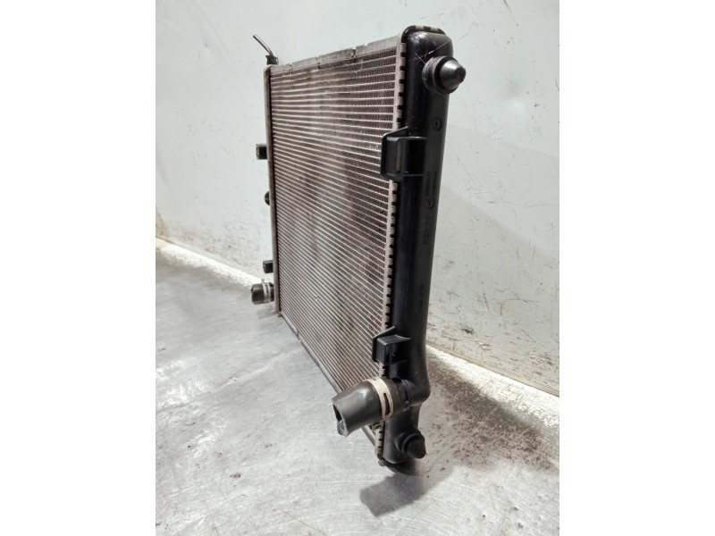 Recambio de radiador agua para peugeot 207 1.4 hdi referencia OEM IAM 870960400 870860400 