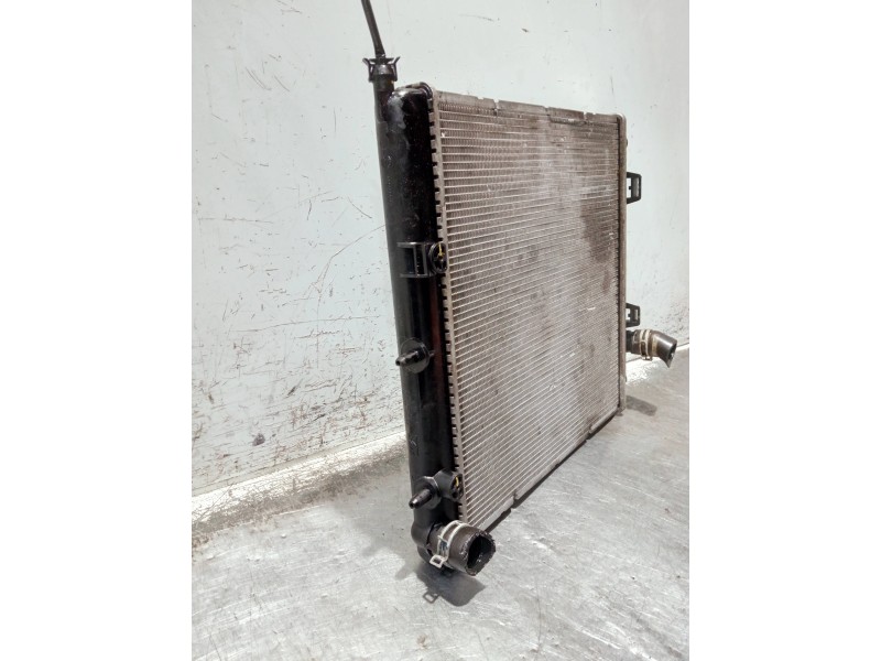 Recambio de radiador agua para peugeot 207 1.4 hdi referencia OEM IAM 870960400 870860400 