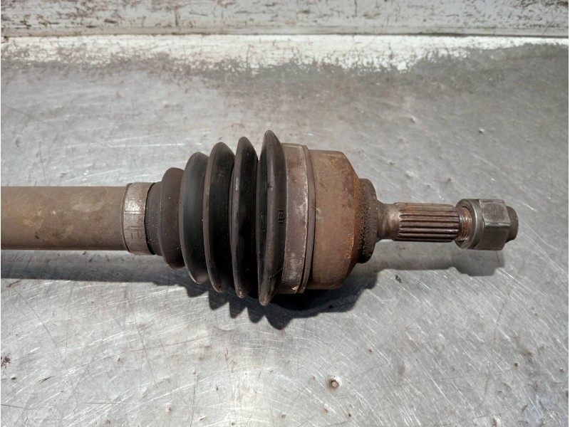 Recambio de transmision delantera derecha para peugeot 207 1.4 hdi referencia OEM IAM 9659317980  