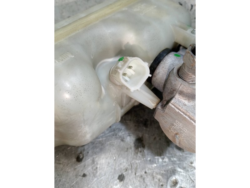 Recambio de bomba freno para chrysler voyager (rg) 2.8 crd cat referencia OEM IAM 32068522  