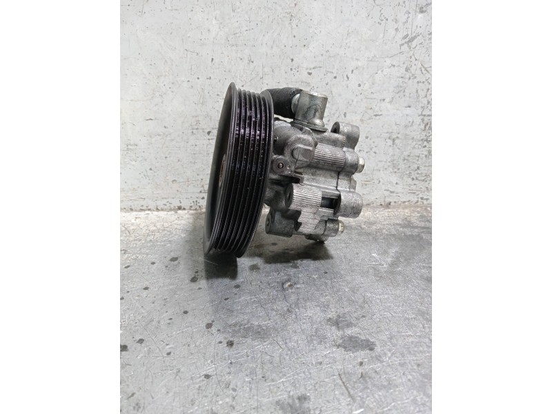 Recambio de bomba direccion para chrysler voyager (rg) 2.8 crd cat referencia OEM IAM 4721657AB  
