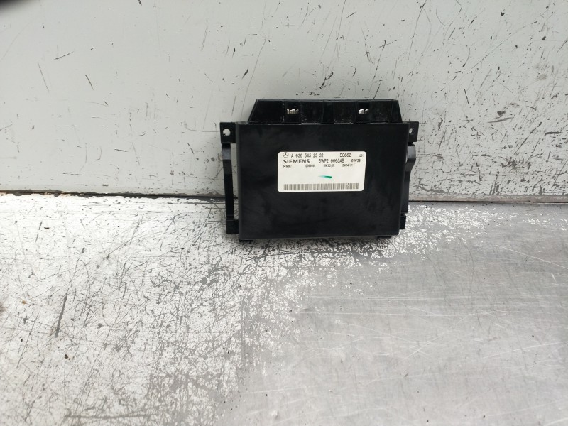 Recambio de modulo electronico para mercedes clase e (w210) berlina diesel referencia OEM IAM A0305452332  