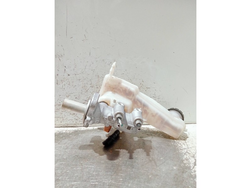 Recambio de bomba freno para peugeot 208 (p2) referencia OEM IAM 32672071 A005P990 