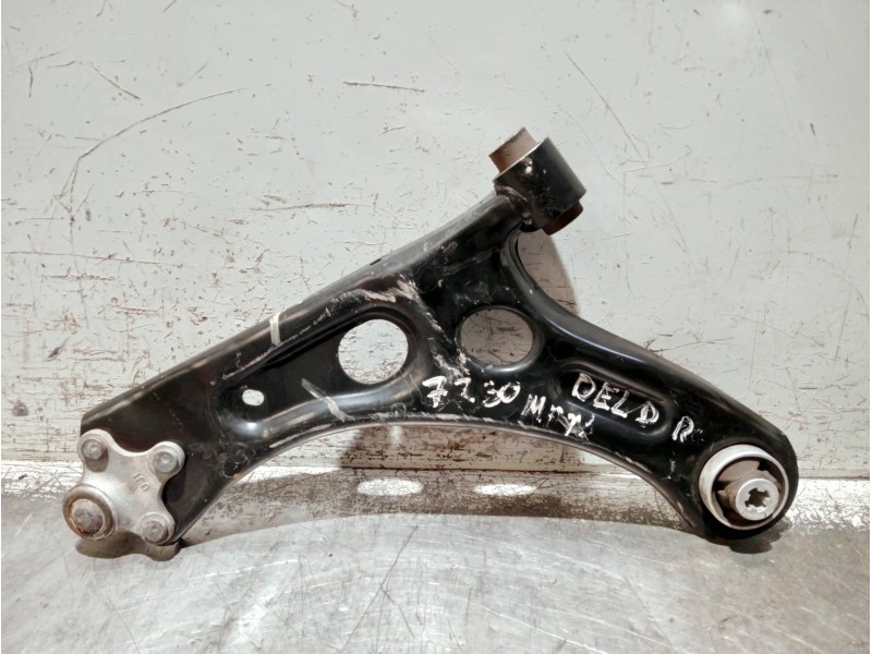 Recambio de brazo suspension inferior delantero derecho para peugeot 208 (p2) referencia OEM IAM   