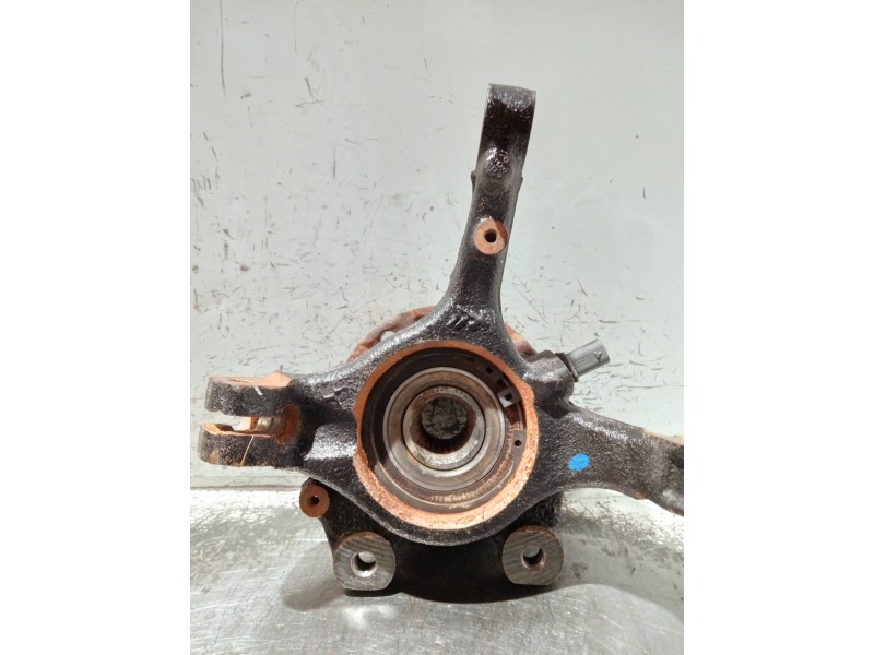 Recambio de mangueta delantera izquierda para peugeot 208 (p2) referencia OEM IAM   