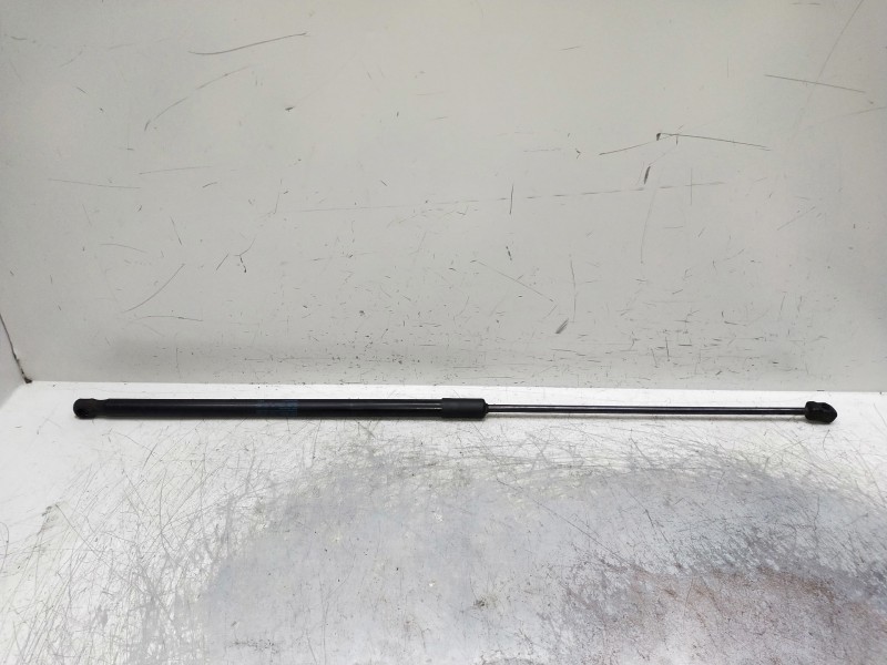 Recambio de amortiguadores capo para audi a3 sedán (8vm) referencia OEM IAM 8V082335904s 2982950200N 