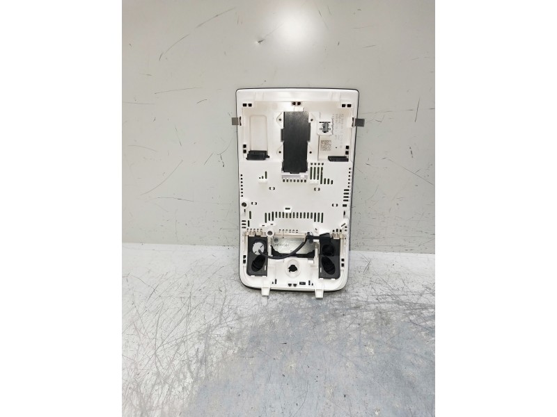 Recambio de luz interior para audi a3 sedán (8vm) referencia OEM IAM 8V0947135J 025076951 