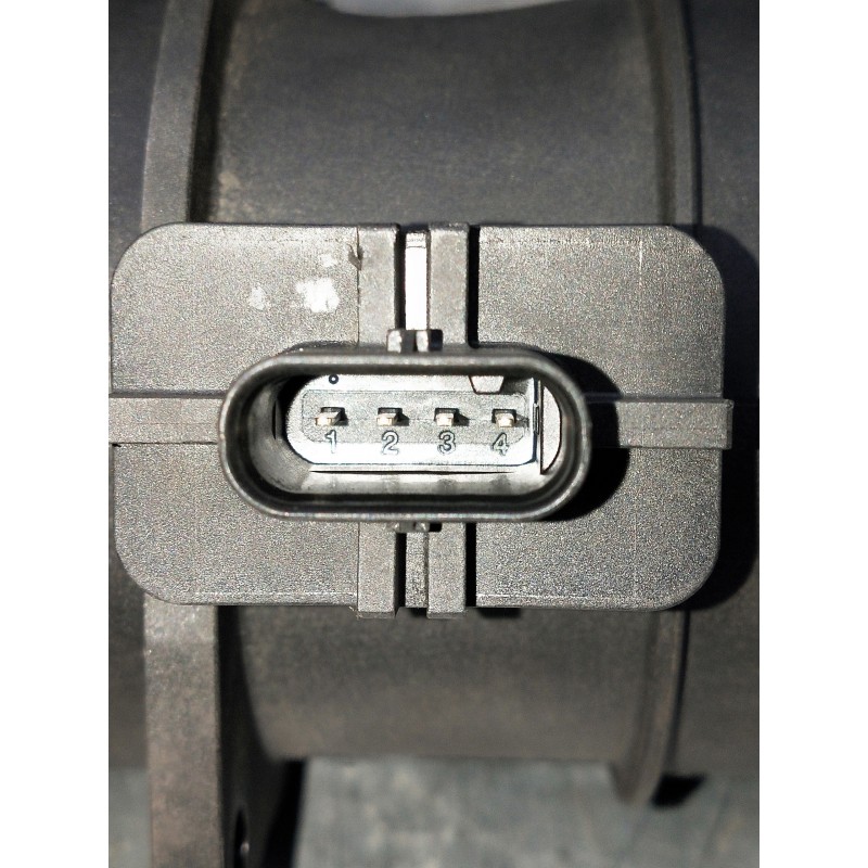 Recambio de caudalimetro para audi a3 sedán (8vm) referencia OEM IAM 0281002956 03L906461A BOSCH 358294039
