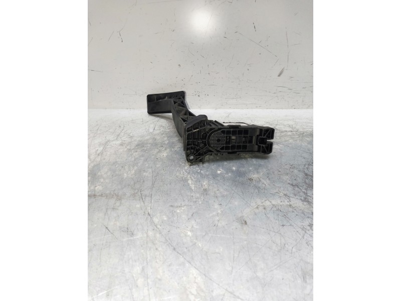 Recambio de potenciometro pedal para audi a3 sedán (8vm) referencia OEM IAM 5Q1723503H 6PV01062111 