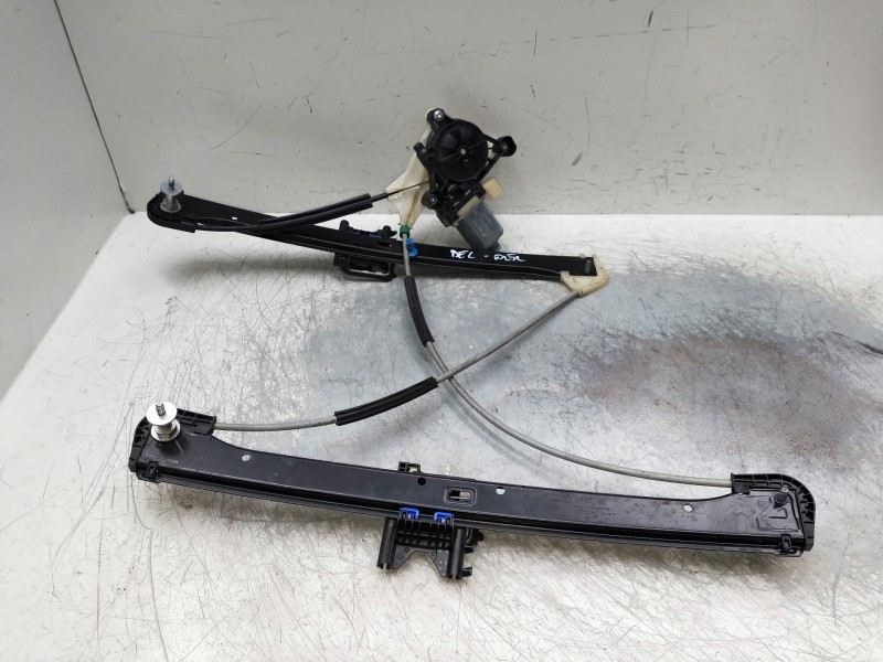 Recambio de elevalunas delantero derecho para audi a3 sedán (8vm) referencia OEM IAM 8V4837462 A001333867 5P