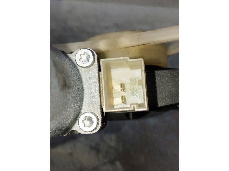 Recambio de elevalunas delantero izquierdo para audi a3 sedán (8vm) referencia OEM IAM 8V4837461 A001333046 5P