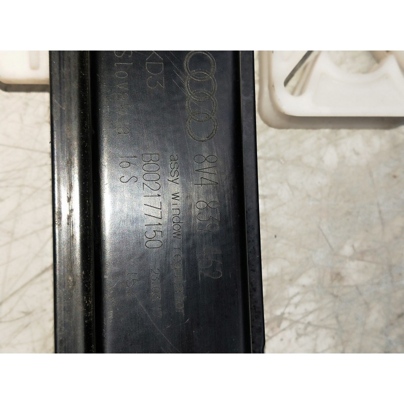Recambio de elevalunas trasero derecho para audi a3 sedán (8vm) referencia OEM IAM 8V4839462 B002177150 5P