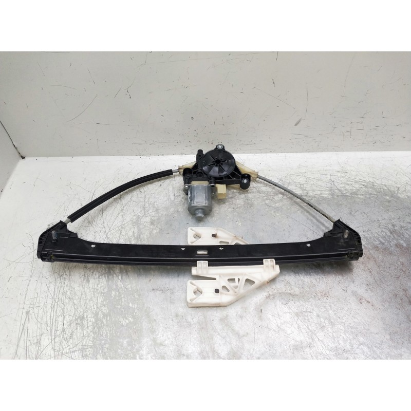 Recambio de elevalunas trasero izquierdo para audi a3 sedán (8vm) referencia OEM IAM 8V4839461 B002174486 5P