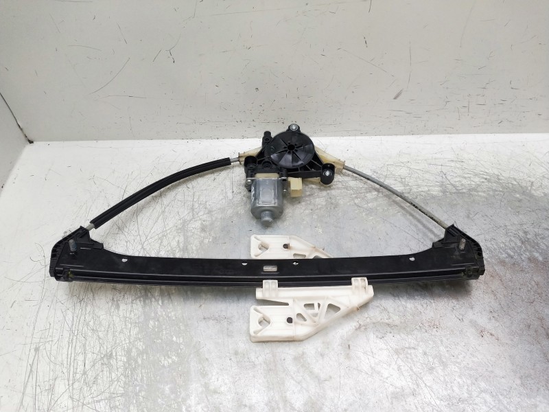 Recambio de elevalunas trasero izquierdo para audi a3 sedán (8vm) referencia OEM IAM 8V4839461 B002174486 5P