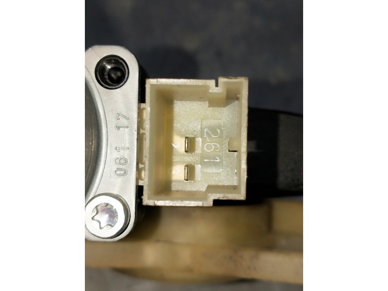 Recambio de elevalunas trasero izquierdo para audi a3 sedán (8vm) referencia OEM IAM 8V4839461 B002174486 5P