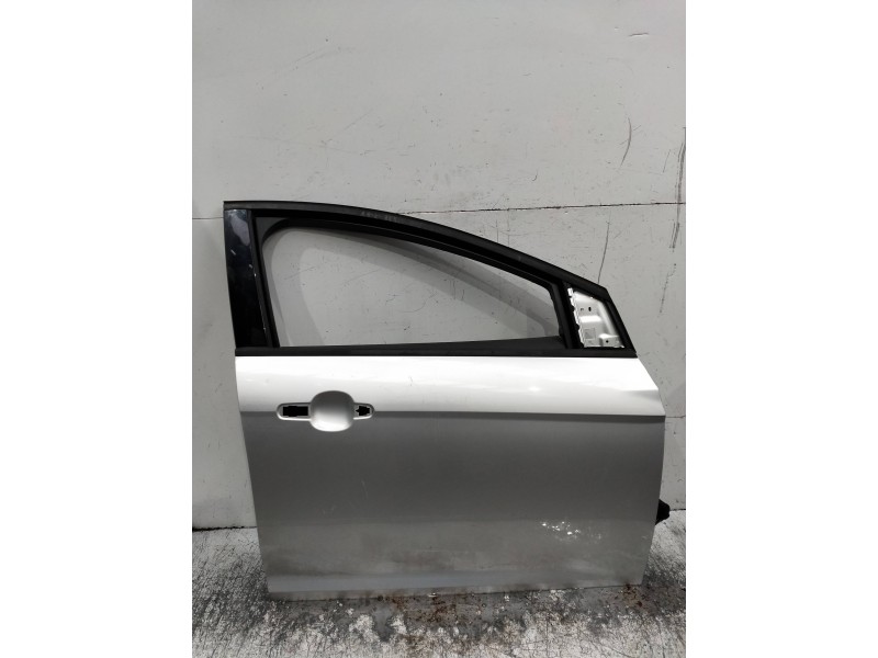 Recambio de puerta delantera derecha para ford focus turn. referencia OEM IAM  VER FOTOS 5P